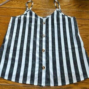 Tie dye stripe camisole style top. Size Large. No brand.  Green/gray and white